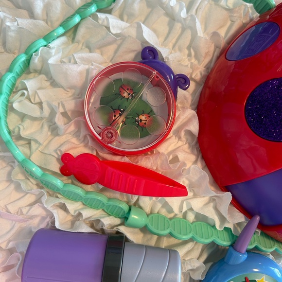 ADA TWIST SCIENTIST • Carry Bag Toy Set • 6 Piece Set • - Picture 7 of 16